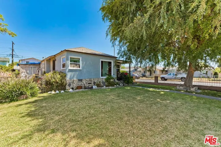 157 E 102nd Street, Los Angeles, California 90003