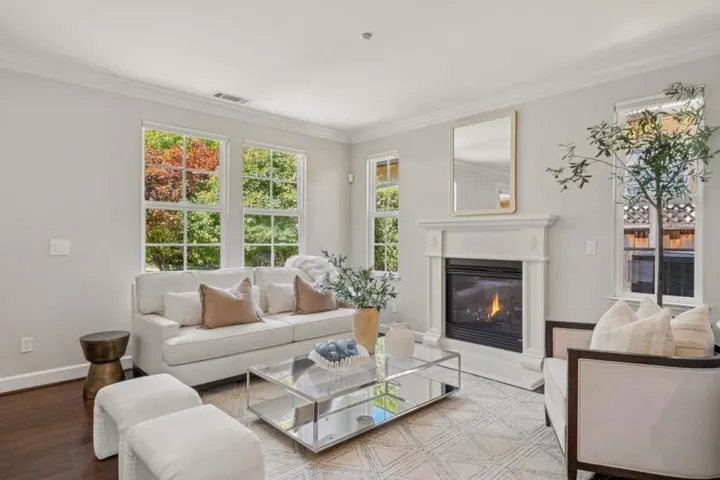 153 Laurelwood Drive, Novato, California 94949