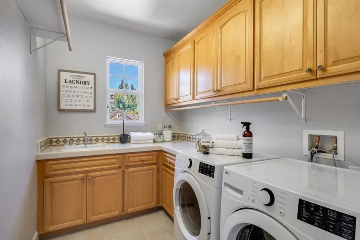 153 Laurelwood Drive, Novato, California 94949