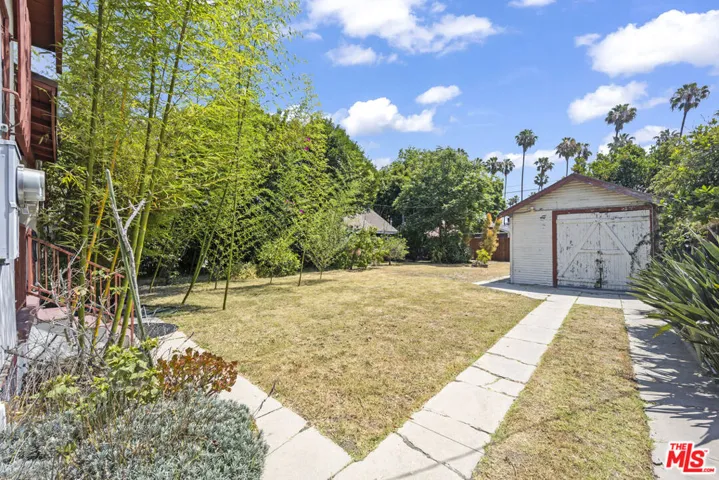 4914 10th Avenue, Los Angeles, California 90043