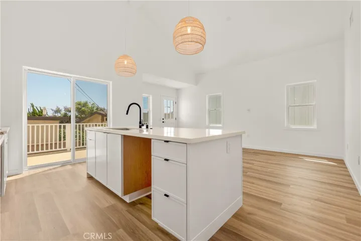 226 B Arena Street, El Segundo, California 90245