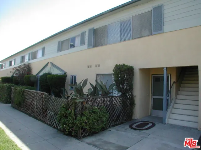 3603 Mentone Avenue 6, Los Angeles, California 90034