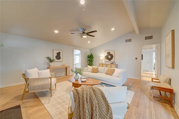 2044 W Spruce Avenue, Orange, California 92868