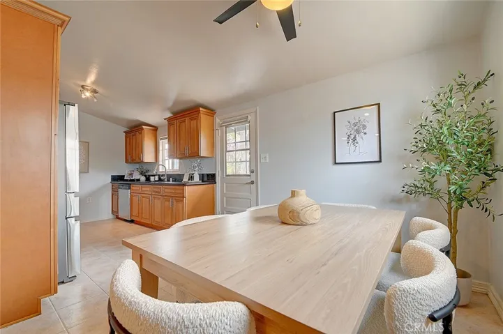 2044 W Spruce Avenue, Orange, California 92868