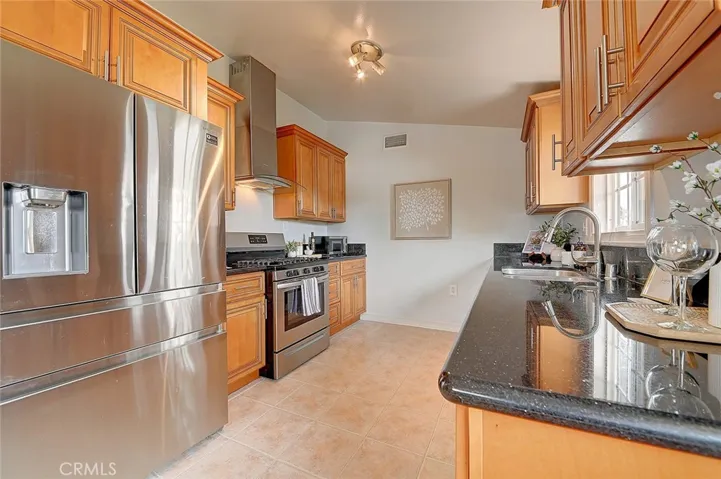 2044 W Spruce Avenue, Orange, California 92868