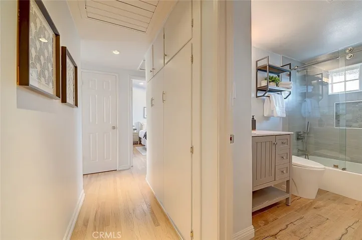 2044 W Spruce Avenue, Orange, California 92868