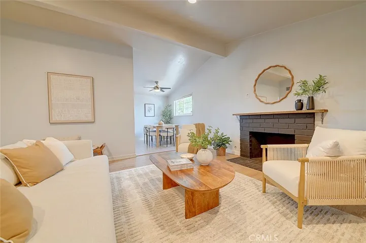 2044 W Spruce Avenue, Orange, California 92868