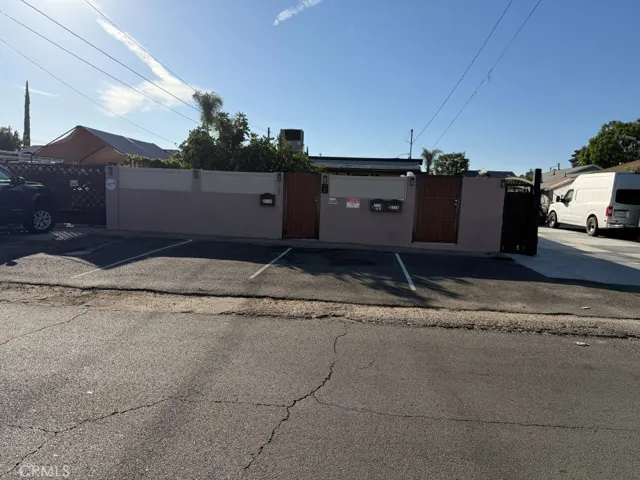10867 Nettleton Street, Sun Valley, California 91352