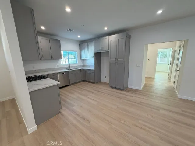 10867 Nettleton Street, Sun Valley, California 91352