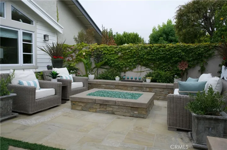 4 Sandbar, Corona Del Mar, California 92625