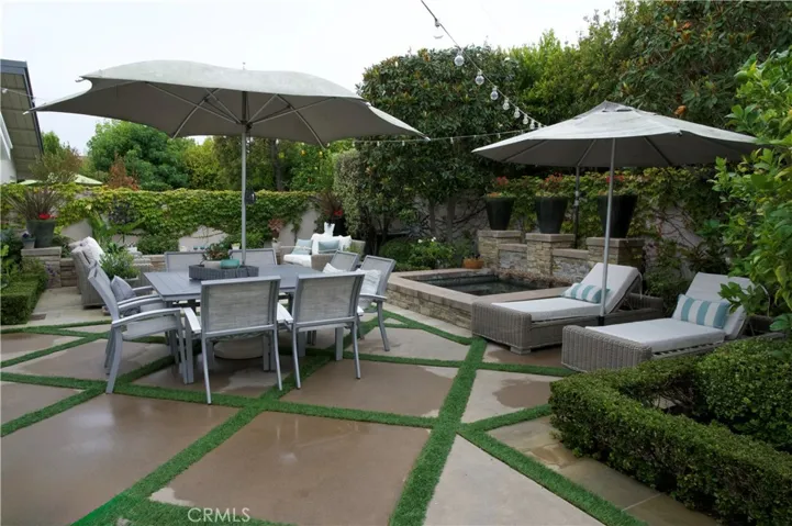 4 Sandbar, Corona Del Mar, California 92625