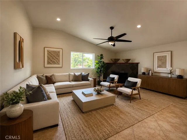 291 Hillandale Court, Riverside, California 92507