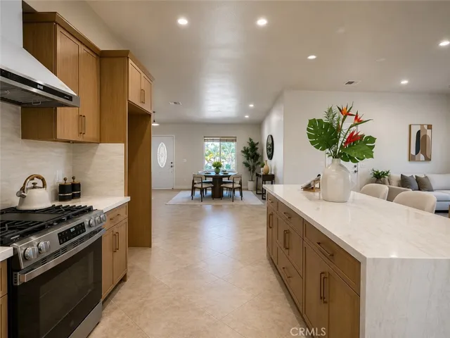 291 Hillandale Court, Riverside, California 92507