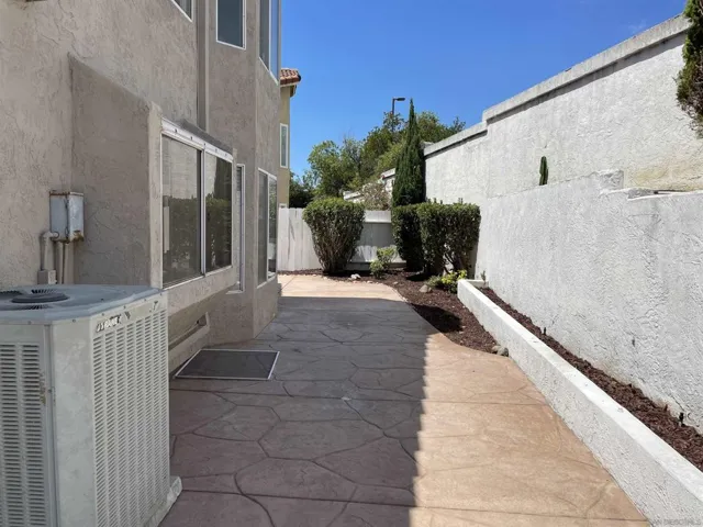 side yard