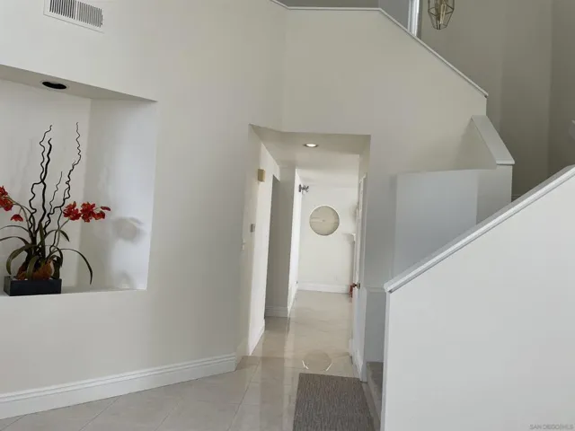 fresh neutral paint