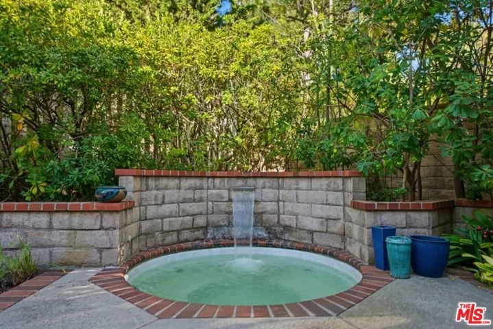 17161 Avenida De Santa Ynez, Pacific Palisades, California 90272