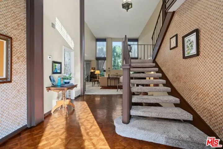 17161 Avenida De Santa Ynez, Pacific Palisades, California 90272