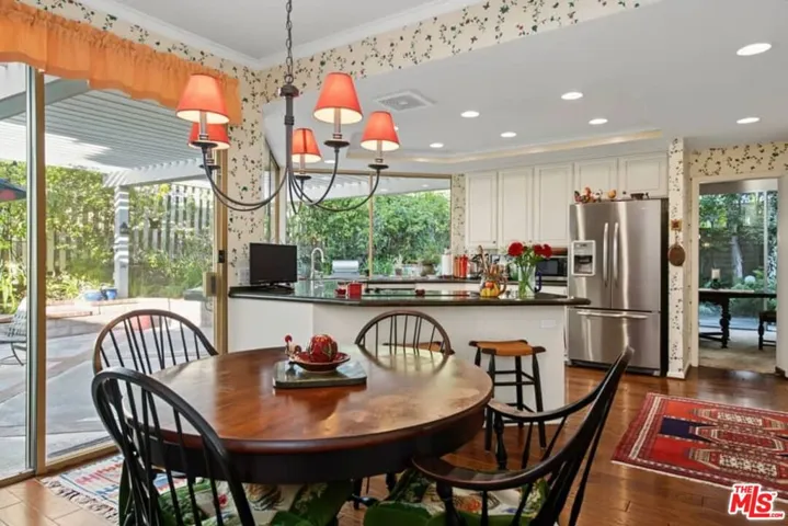 17161 Avenida De Santa Ynez, Pacific Palisades, California 90272