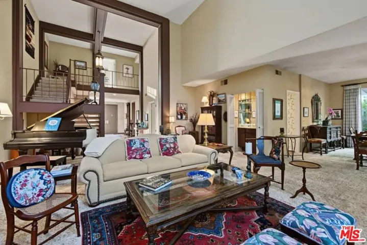 17161 Avenida De Santa Ynez, Pacific Palisades, California 90272