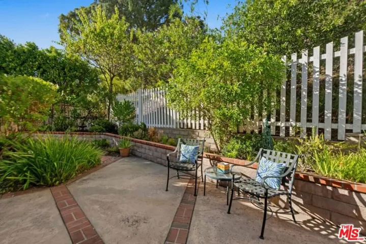 17161 Avenida De Santa Ynez, Pacific Palisades, California 90272