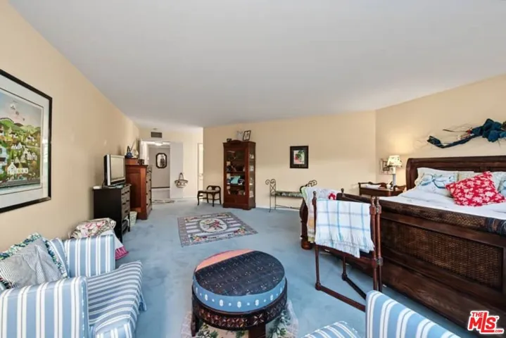 17161 Avenida De Santa Ynez, Pacific Palisades, California 90272