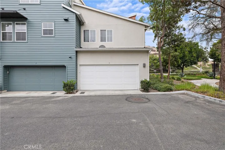 1 Quartz, Ladera Ranch, California 92694