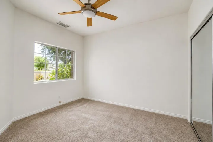 45596 Torrey Pines