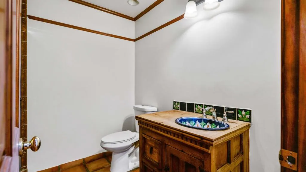 Guest bathroom