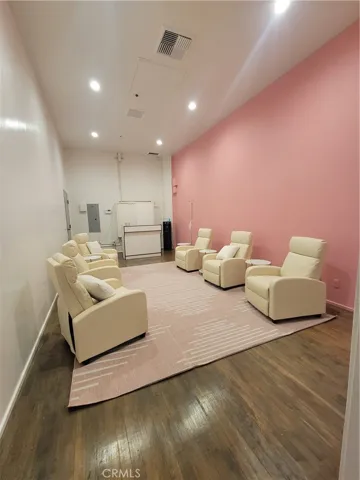 415 Pine, Long Beach, California 90802