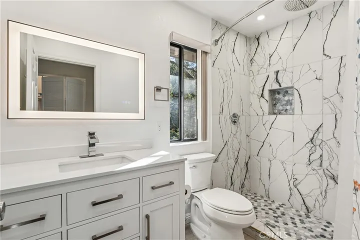 965 Sandalwood Drive, Lake Arrowhead, California 92352