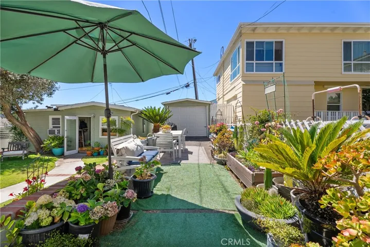 272 Beverly, Laguna Beach, California 92651