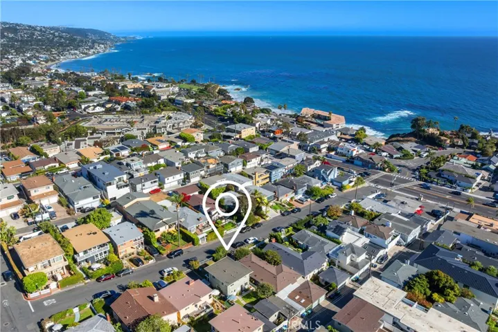 272 Beverly, Laguna Beach, California 92651