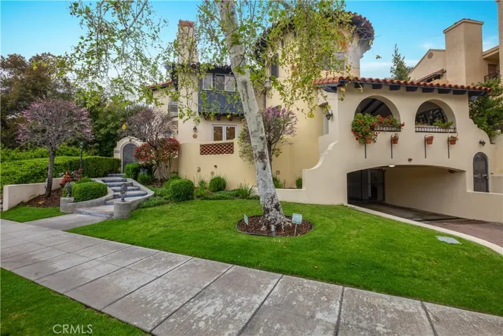 2753 Piedmont 6, Glendale, California 91020