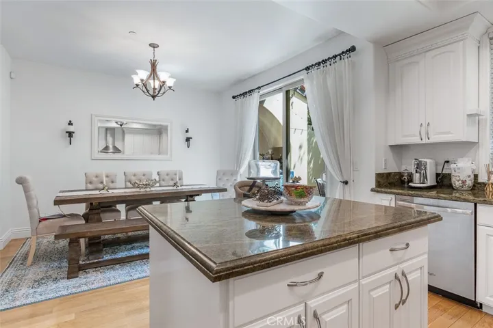 2753 Piedmont 6, Glendale, California 91020