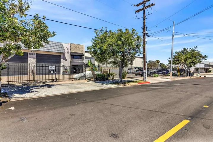 1316 20 Coolidge Avenue, National City, California 91950