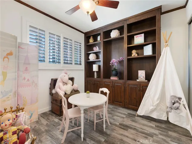 19207 Olympia, Porter Ranch, California 91326
