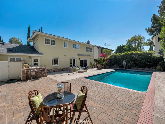 19207 Olympia, Porter Ranch, California 91326
