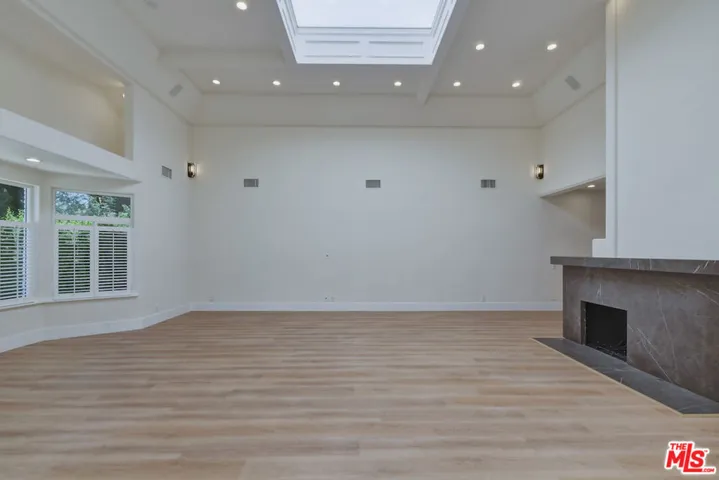 14713 Valleyheart Drive, Los Angeles, California 91403