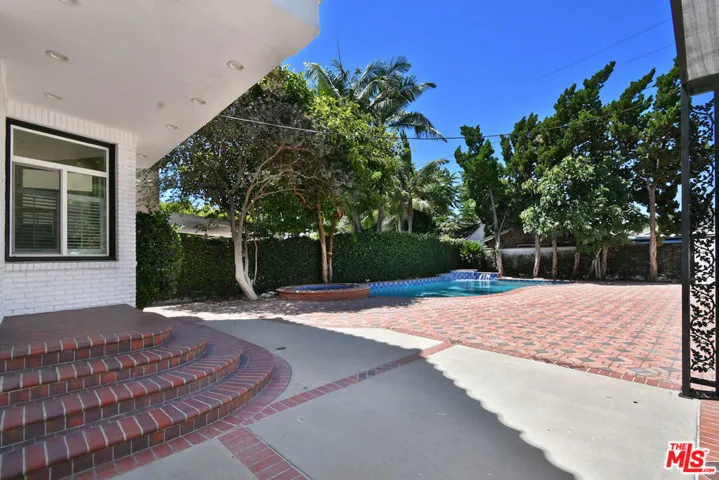 14713 Valleyheart Drive, Los Angeles, California 91403