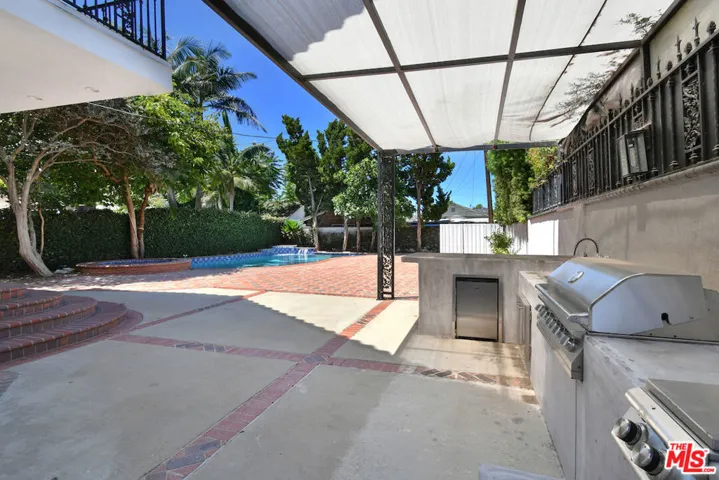 14713 Valleyheart Drive, Los Angeles, California 91403