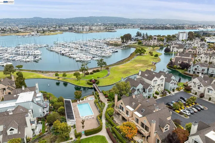 13 Regulus Ct, Alameda, California 94501