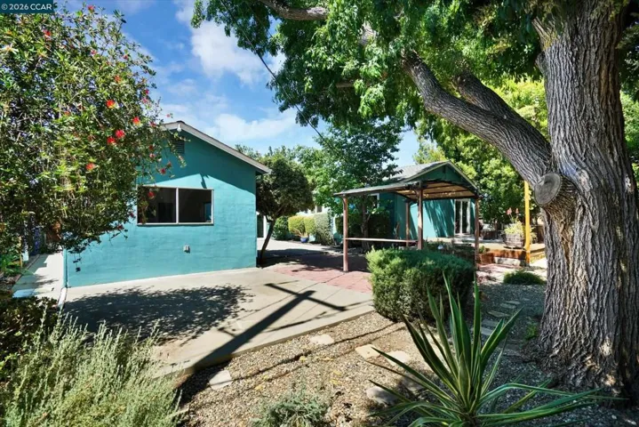 1607 Lynwood Dr, Concord, California 94521