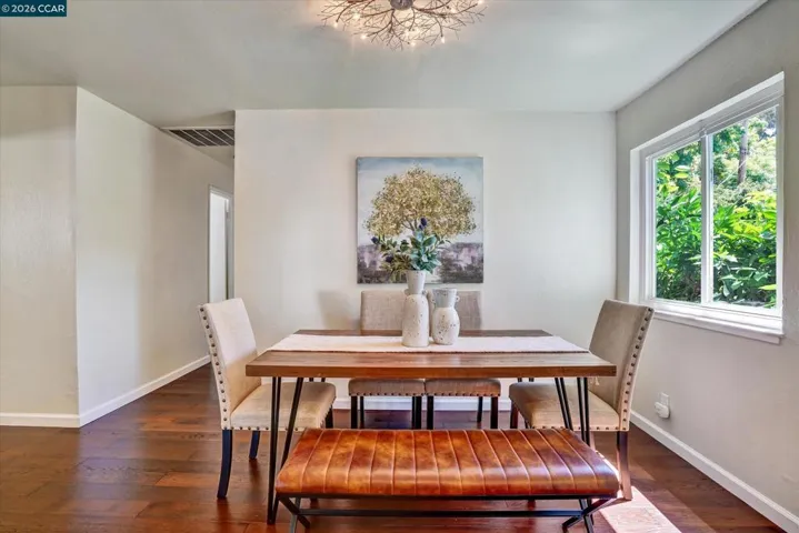 1607 Lynwood Dr, Concord, California 94521