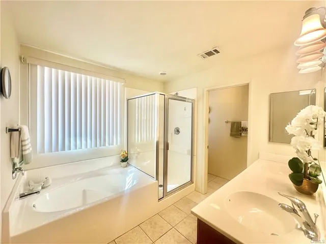 21245 Cask Court, Apple Valley, California 92308