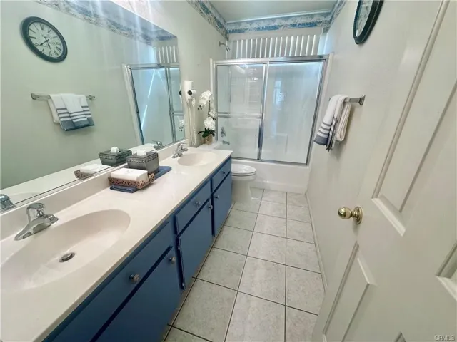 21245 Cask Court, Apple Valley, California 92308
