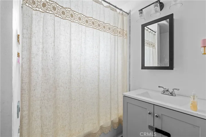 Main House Bathroom