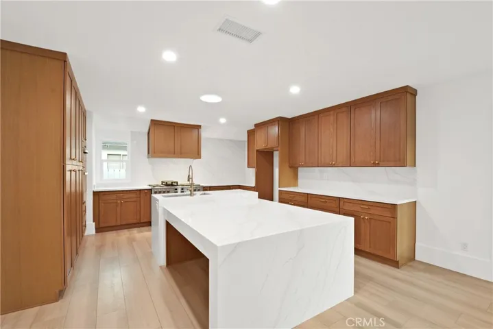 2995 E Del Mar, Pasadena, California 91107