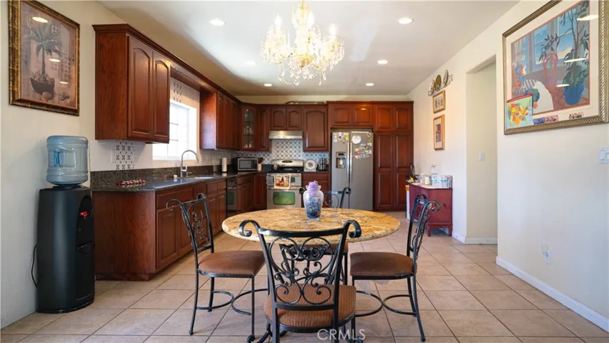 20325 87th, California City, California 93505