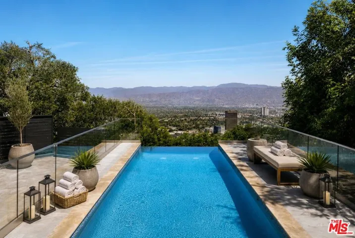 7825 Torreyson Drive, Los Angeles, California 90046