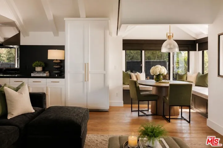 7825 Torreyson Drive, Los Angeles, California 90046